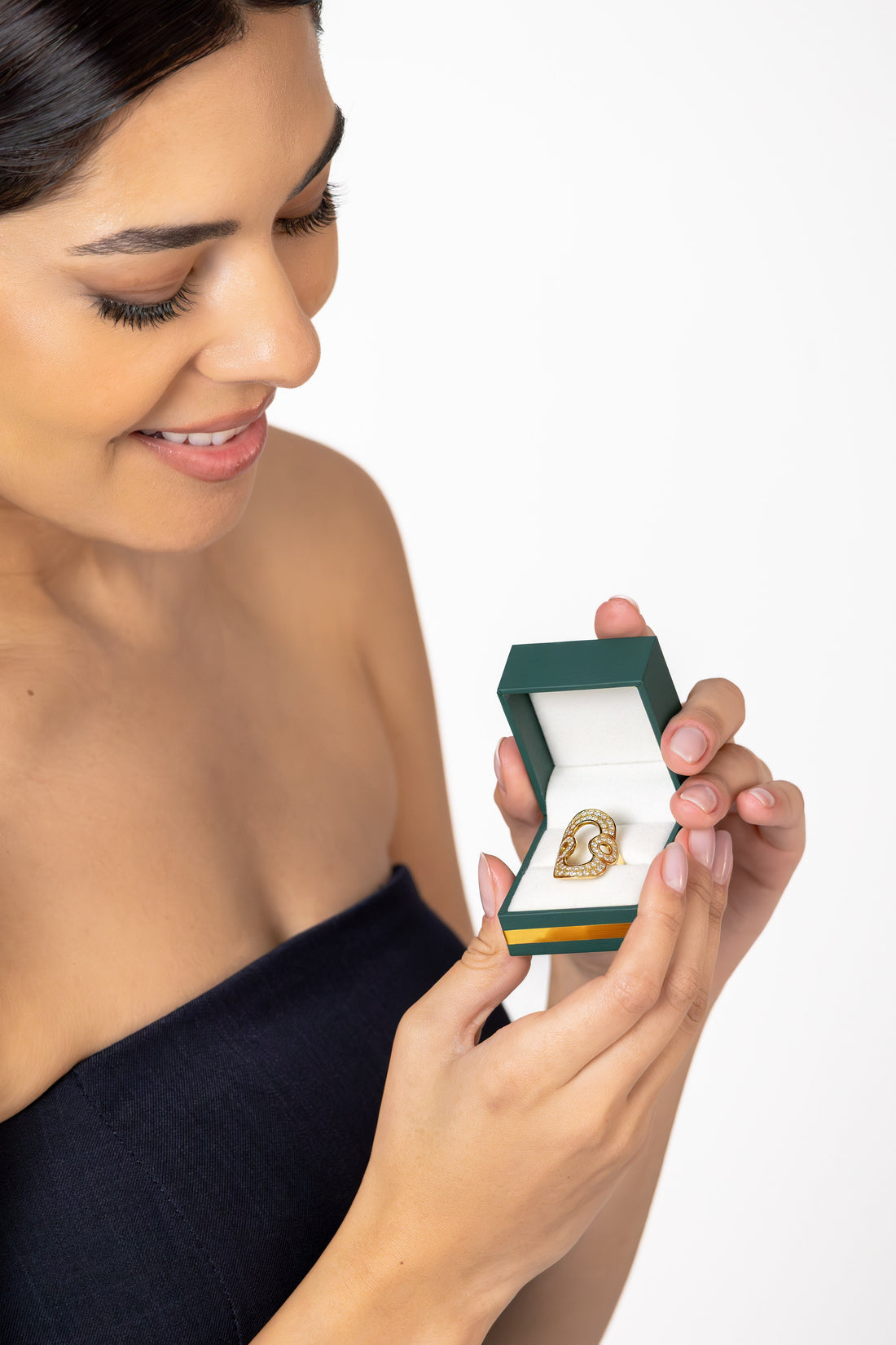 Why Timeless Jewellery Matters More Than Trends