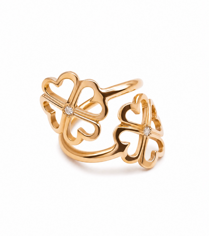 Lucky Twist Double Clover Ring